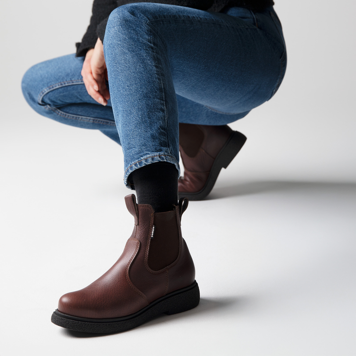 NAUVO Chelsea Boots