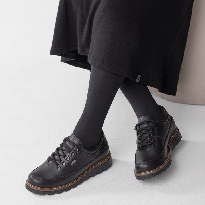 ELISA Women’s GORE-TEX® lace-up shoe