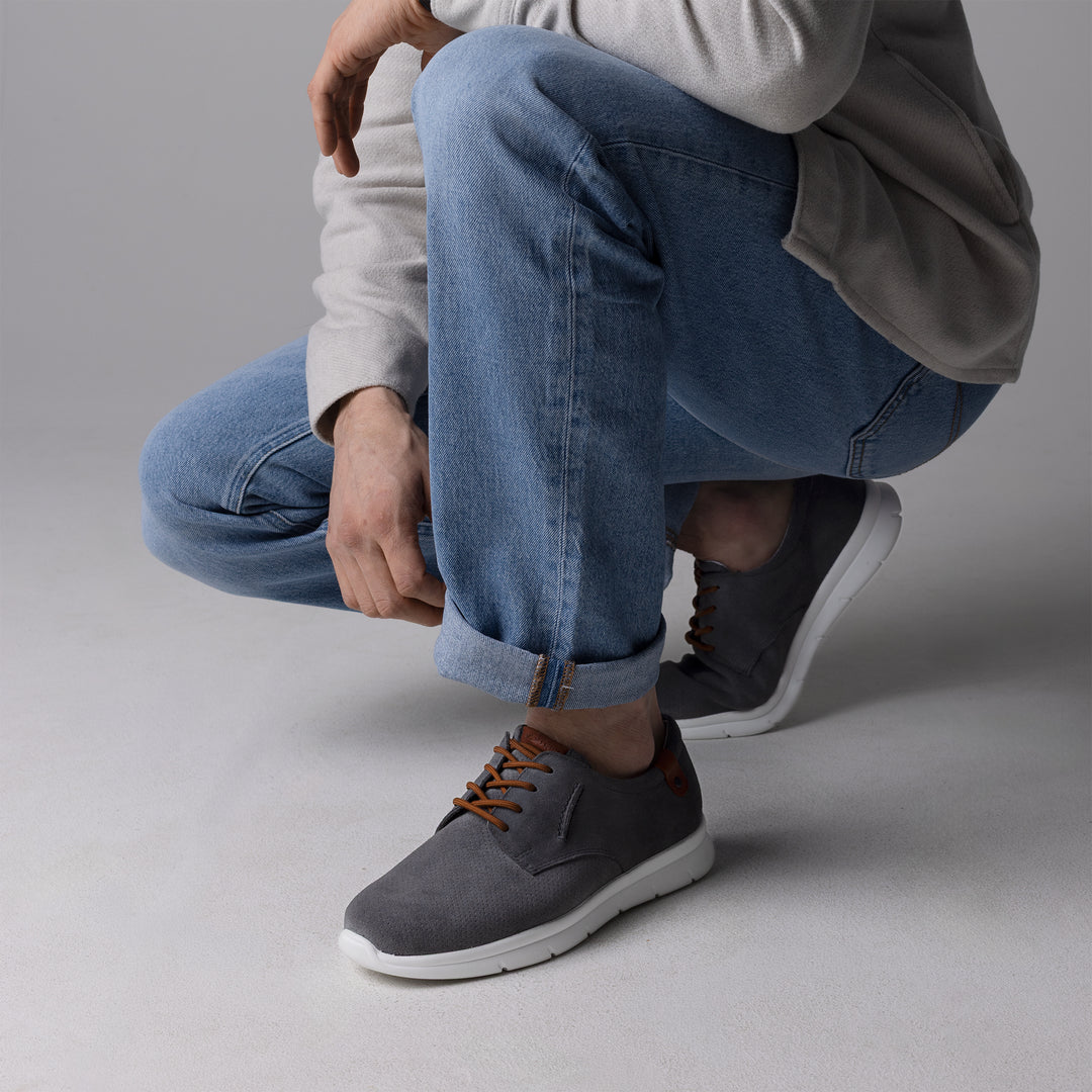 TIKKA Leather Sneakers